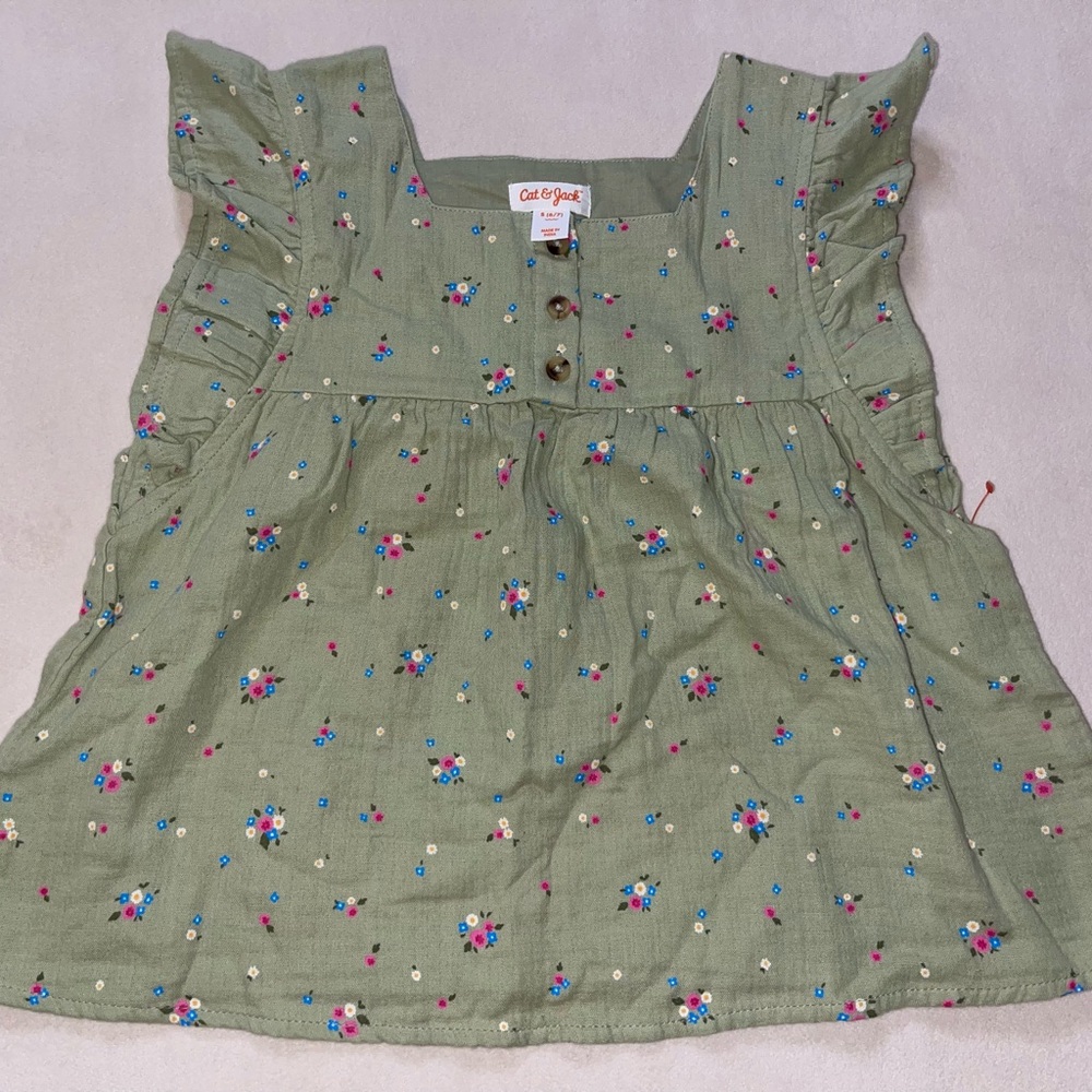 Cat & Jack Green Floral Flutter Sleeve Top‎